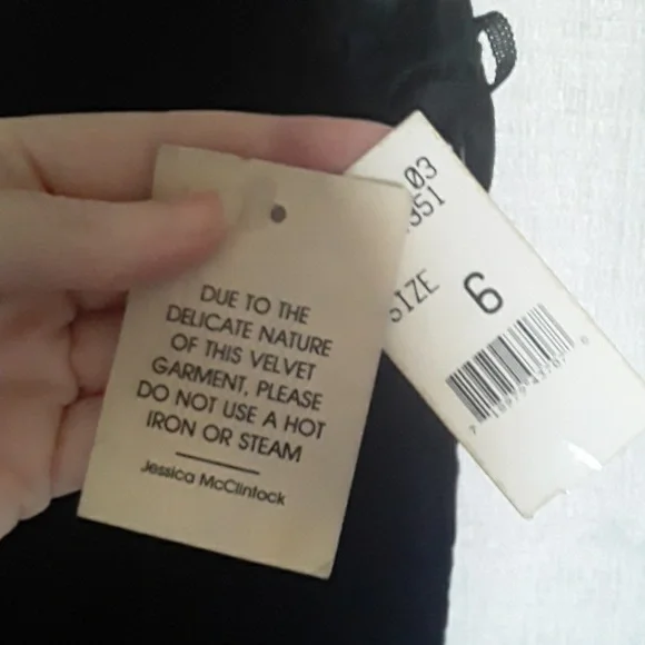 Vintage Scott McClintock Black Velvet Dress Size 6 ☆NWT☆ - Picture 6 of 6